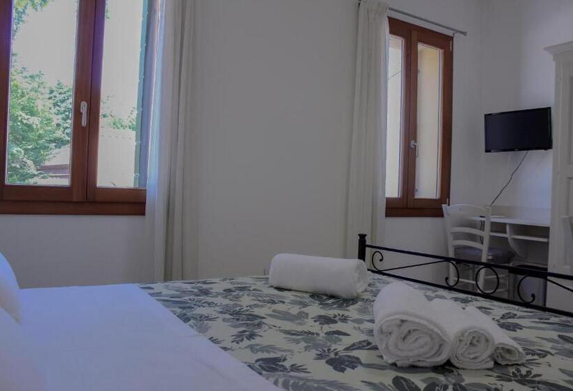 B&b L Arte è Di Casa