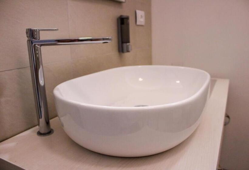 B&b L Arte è Di Casa