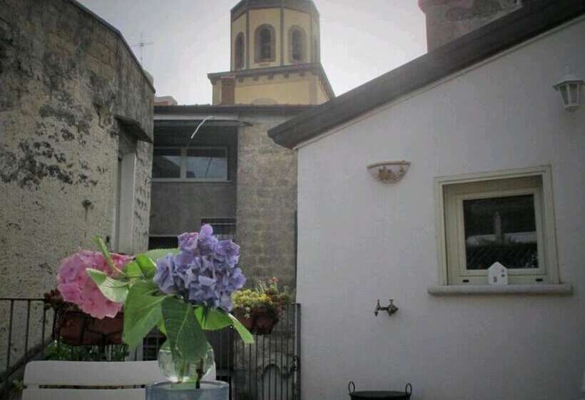 צימר La Terrazza Del Poeta