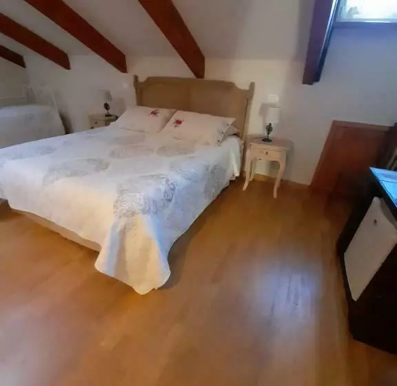 تختخواب و صبحانه Tenuta Degli Angeli Rossi