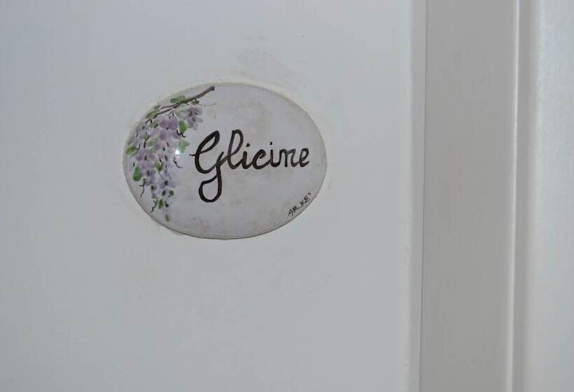 Bed and Breakfast Valentina S House