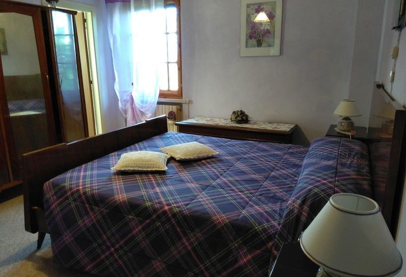 مبيت وإفطار Casa Laura