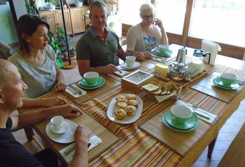 Maaseutuhotelli Agriturismo Loghino Sabbioni