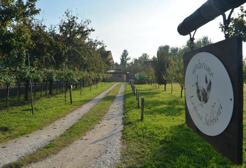 فندق ريفى Agriturismo Loghino Sabbioni