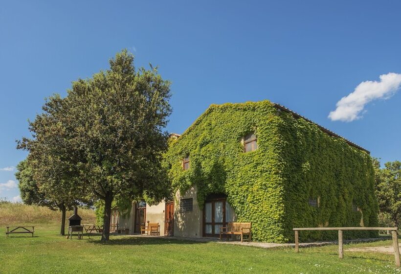 فندق ريفى La Selva