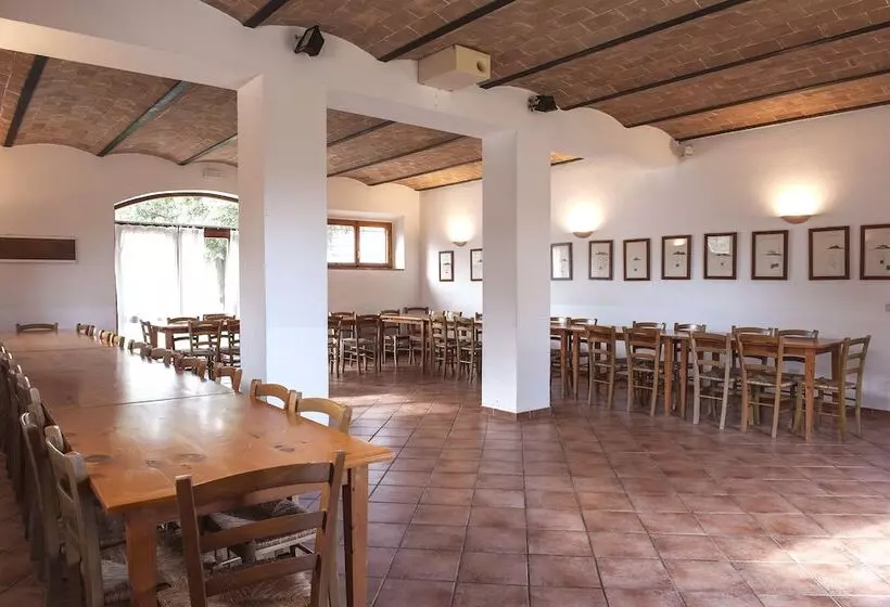 Maaseutuhotelli La Selva