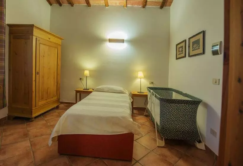 Maaseutuhotelli La Selva