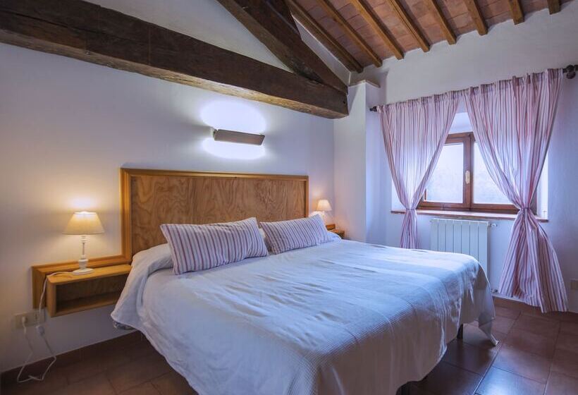 فندق ريفى La Selva