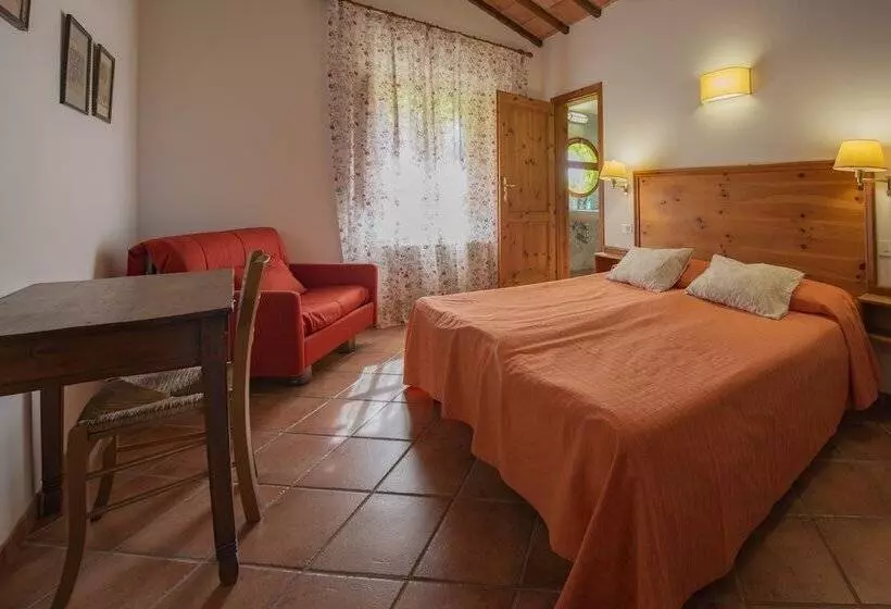 Maaseutuhotelli La Selva