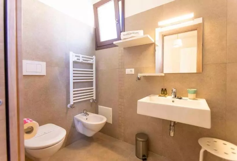 Aamiaismajoitus (B&B) Bed&breakfast Villa Mamma Grazia