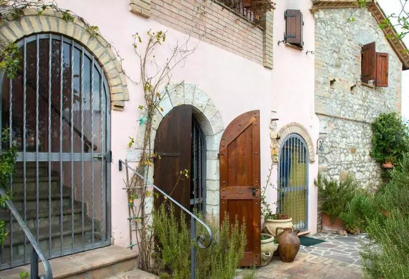 Al Guado Di Assisi B&b