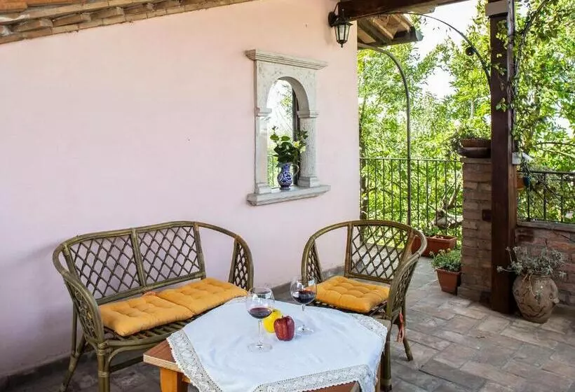 Al Guado Di Assisi B&b