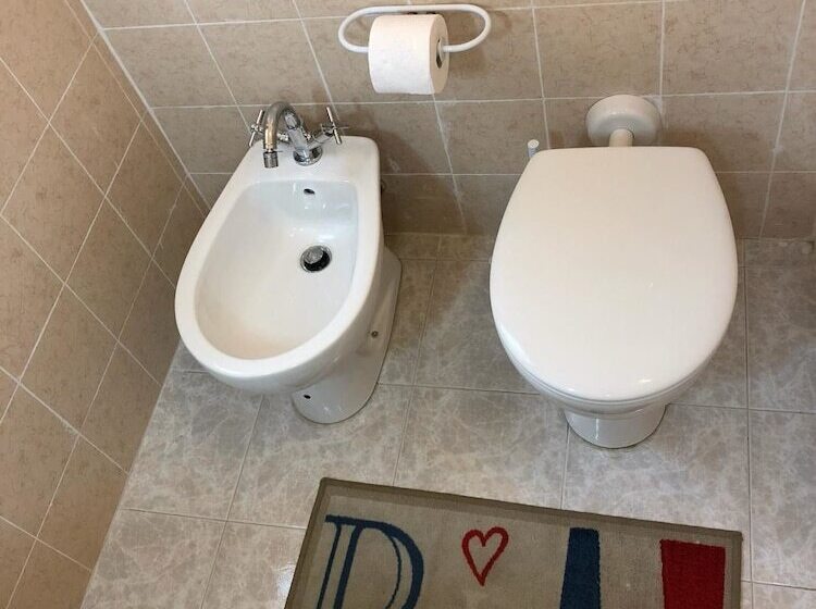 민박 Gabbiano Bianco