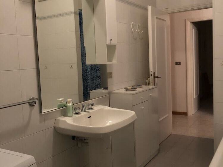 민박 Gabbiano Bianco