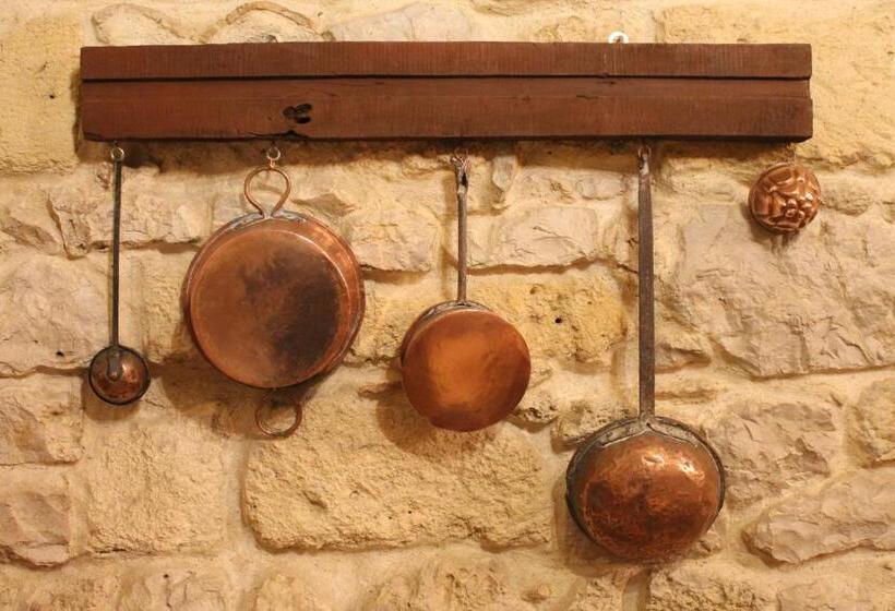 تختخواب و صبحانه Malta & Tufo