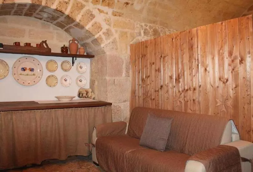 ベッドアンドブレックファースト Malta & Tufo