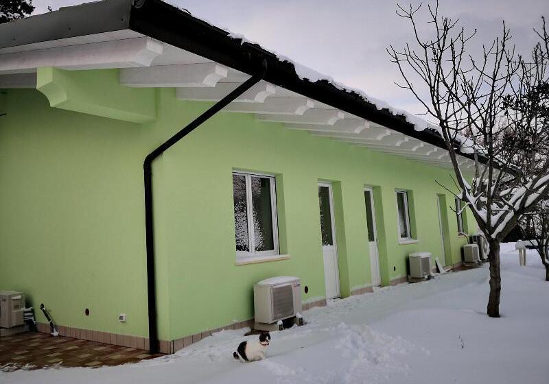 住宿加早餐  Marimà