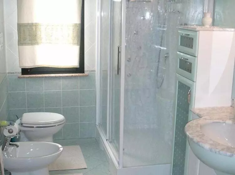 Aamiaismajoitus (B&B) S Abba  E Su Mare