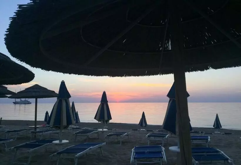 Aamiaismajoitus (B&B) S Abba  E Su Mare