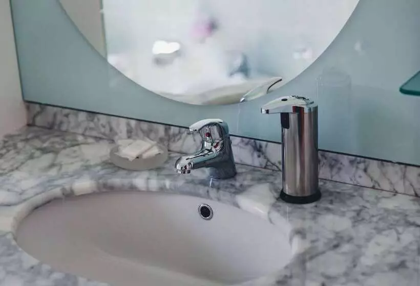 Aamiaismajoitus (B&B) S Abba  E Su Mare