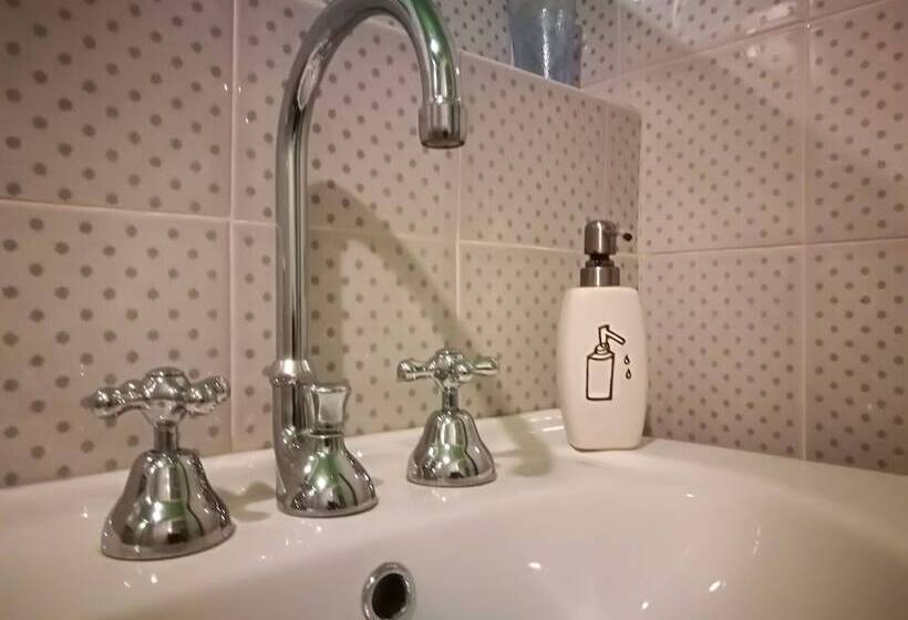 تختخواب و صبحانه Villa Agreste