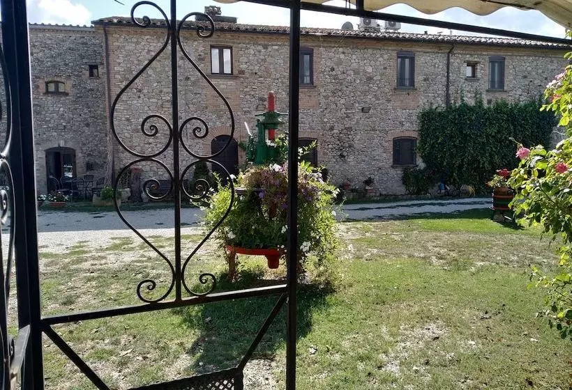 田舎風ホテル Agriturismo Fattoria Didattica I Due Mondi