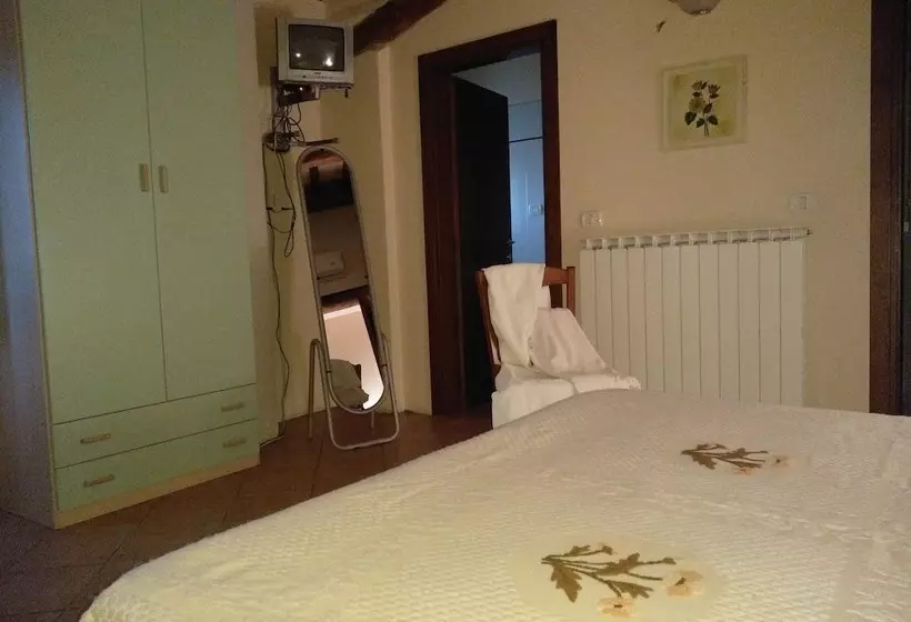 田舎風ホテル Agriturismo Fattoria Didattica I Due Mondi