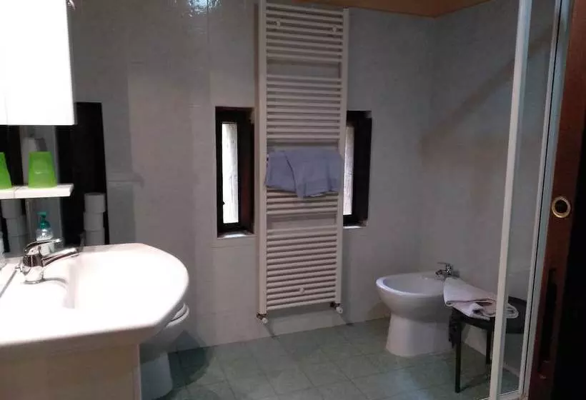 田舎風ホテル Agriturismo Fattoria Didattica I Due Mondi