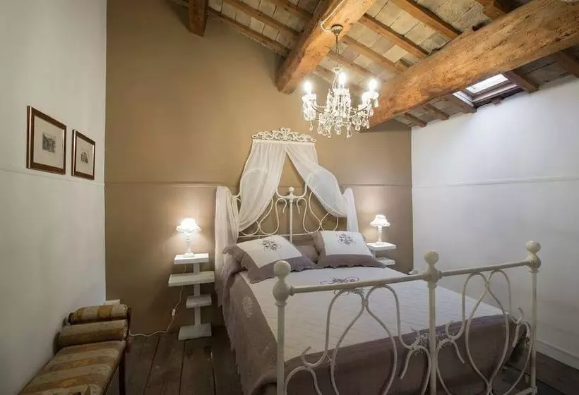 تختخواب و صبحانه Caterina Residenza