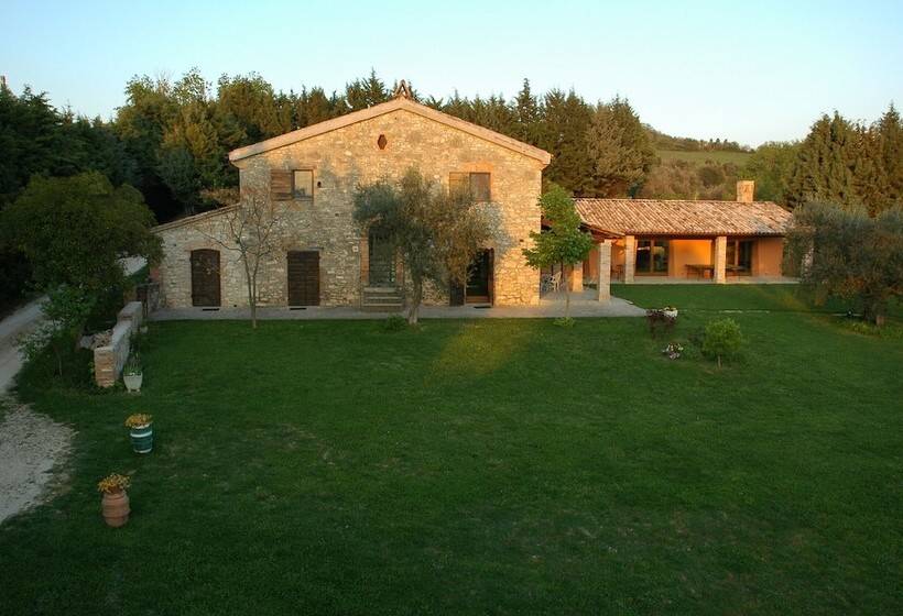 교외 호텔 Agriturismo Acquaviva Todi