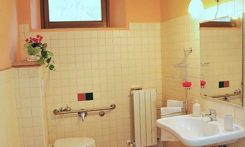 هتل روستایی Agriturismo Acquaviva Todi