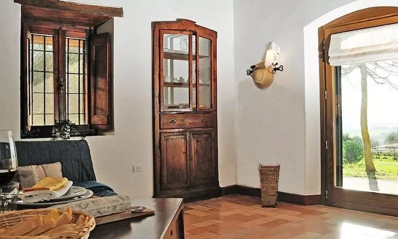 هتل روستایی Agriturismo Acquaviva Todi