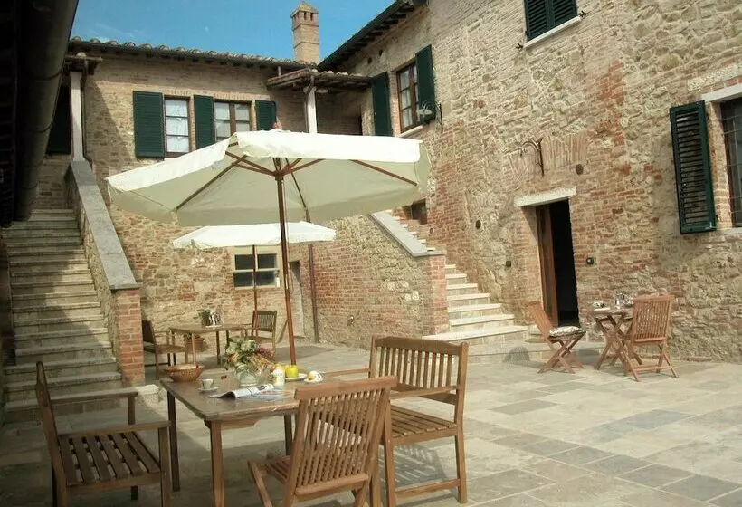 田舎風ホテル Agriturismo L Antico Ritrovo