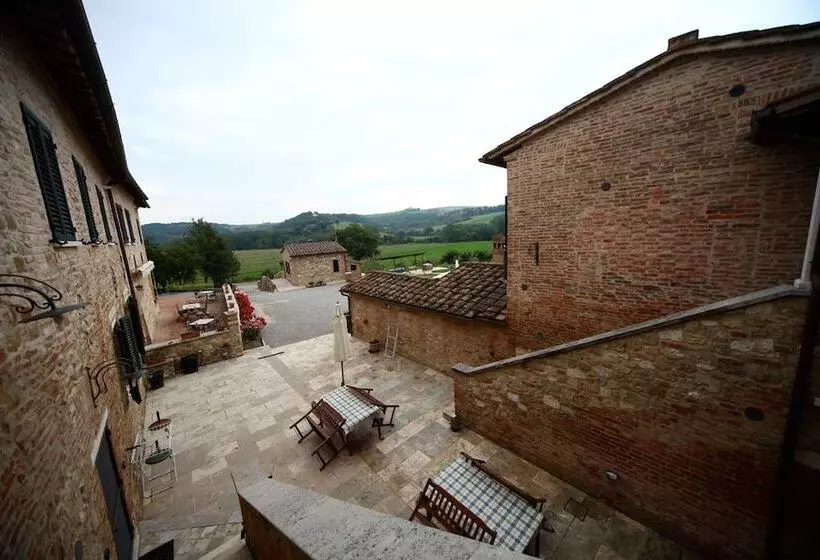 田舎風ホテル Agriturismo L Antico Ritrovo