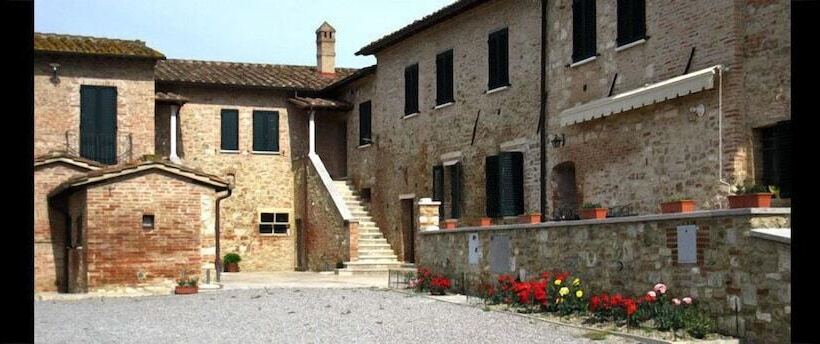 בית מלון כפרי Agriturismo L Antico Ritrovo