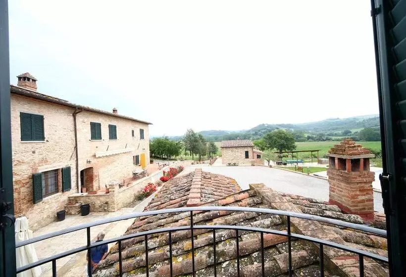 田舎風ホテル Agriturismo L Antico Ritrovo