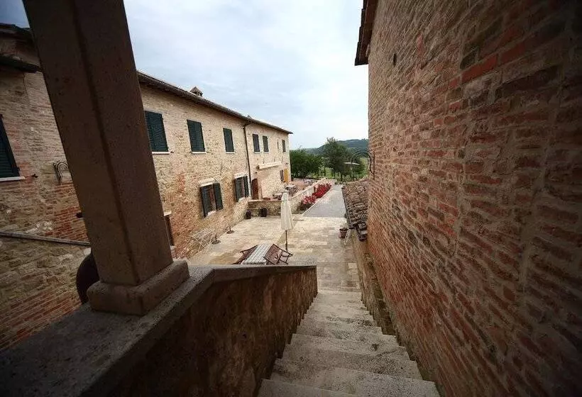 田舎風ホテル Agriturismo L Antico Ritrovo
