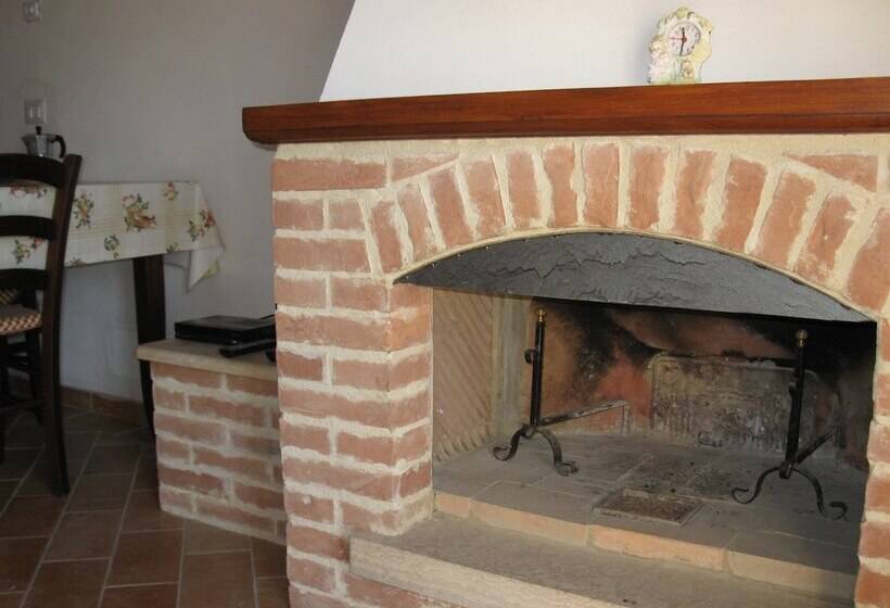 בית מלון כפרי Agriturismo L Antico Ritrovo