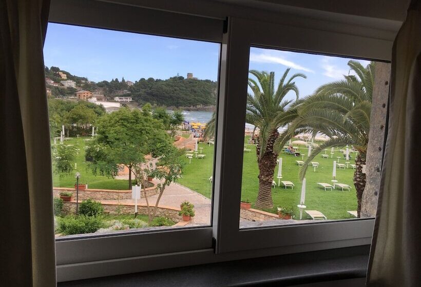 استراحتگاه Bahia Blanca