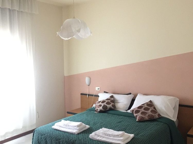 בית מלון כפרי Prato Verde Risto