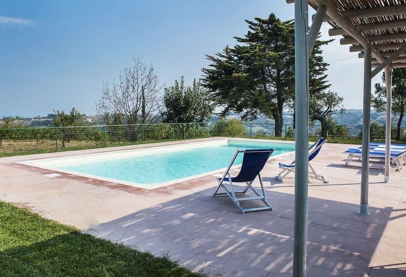 田舎風ホテル Villa Marchetti