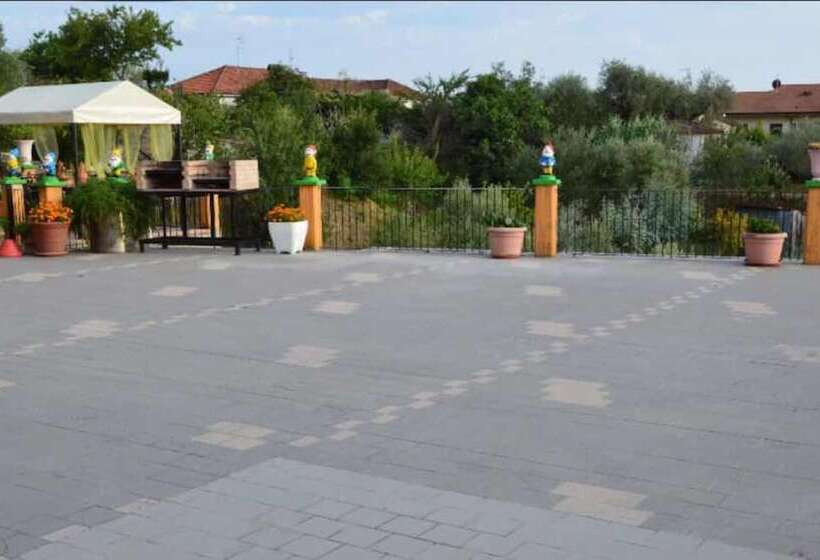 פנסיון Guesthouse Perfect Station