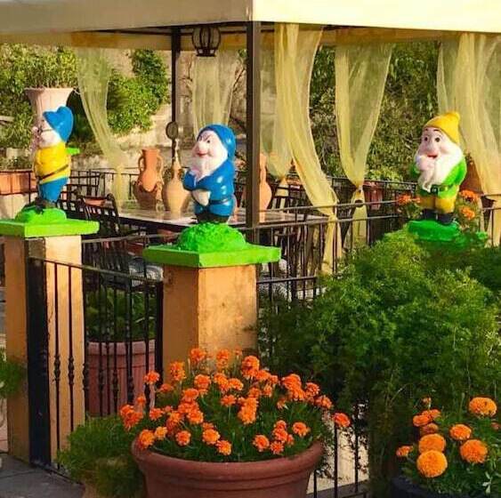 פנסיון Guesthouse Perfect Station