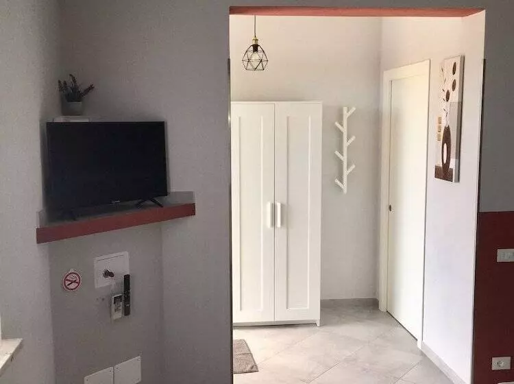 ペンション Guesthouse Perfect Station