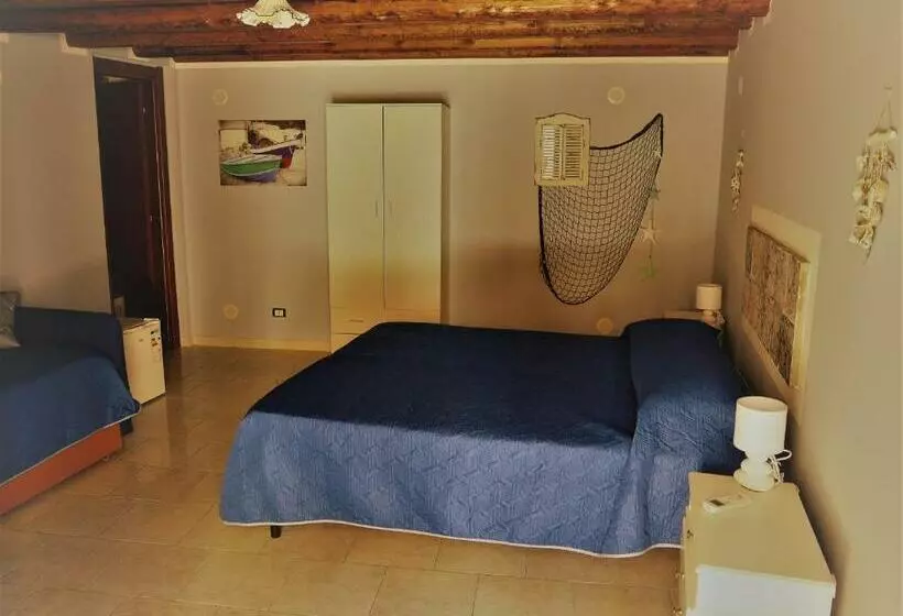 ベッドアンドブレックファースト A Vanedda