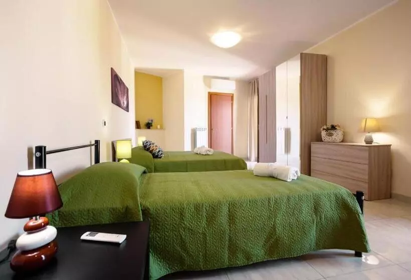 Aamiaismajoitus (B&B) Rocca Degli Etnei