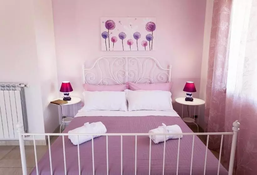 Aamiaismajoitus (B&B) Rocca Degli Etnei