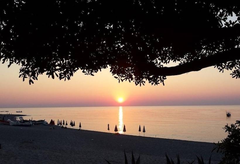 Bed And Breakfast Sunrise