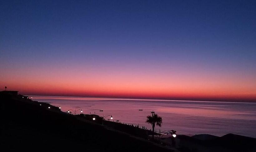 Bed And Breakfast Sunrise