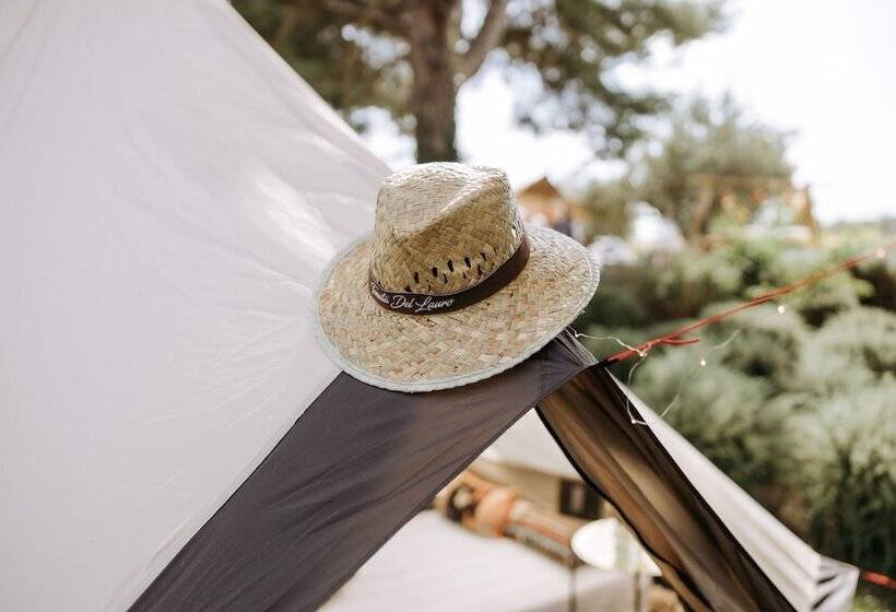 مبيت وإفطار Tenuta Del Lauro